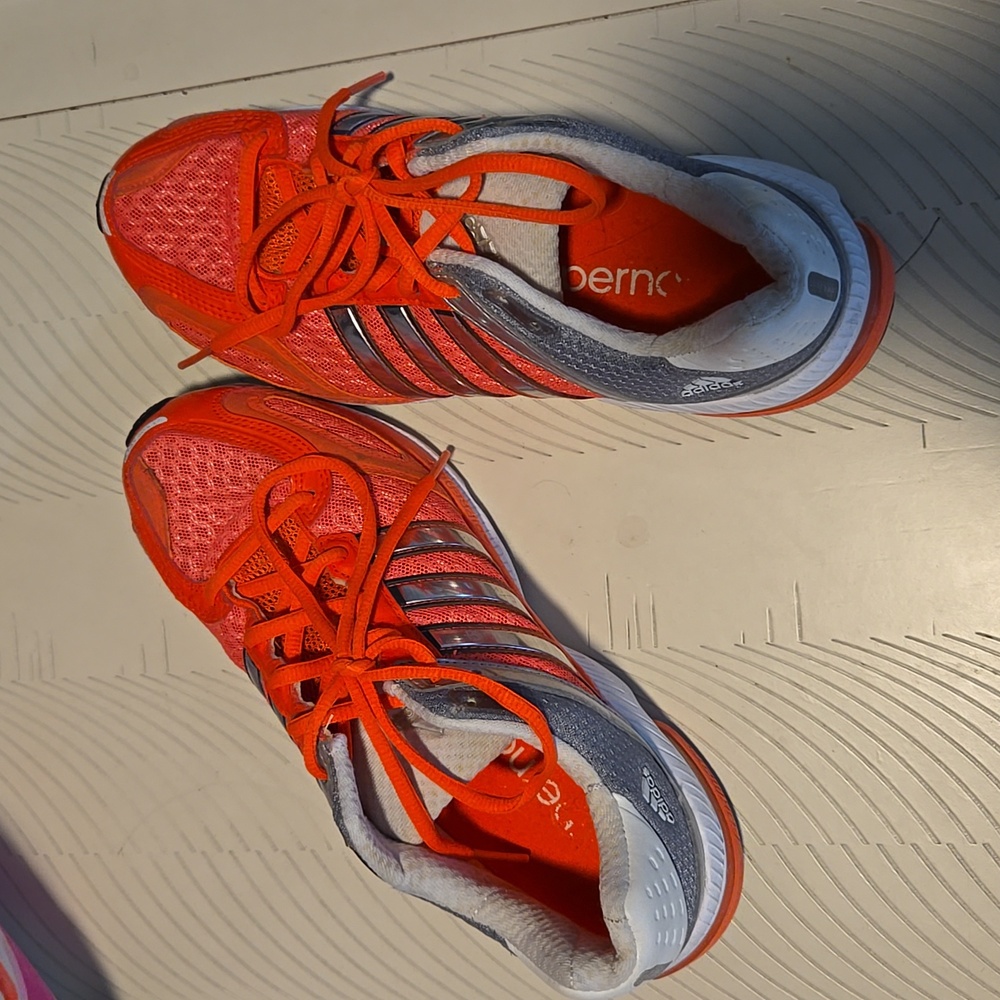 Adidas Supernova Sz 7.5 EUC